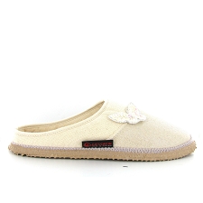 GIESSWEIN PARNDORF<br>Beige