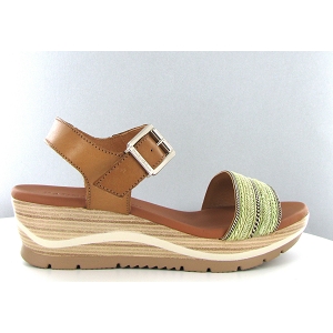 PAULA URBAN 18605<br>Vert