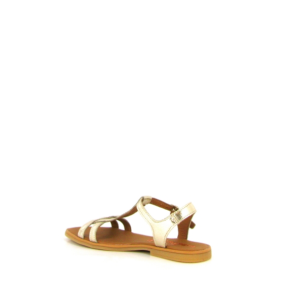Bellamy nu pied jilou orW036703_3