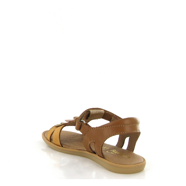Bellamy nu pied julie camelW036801_3