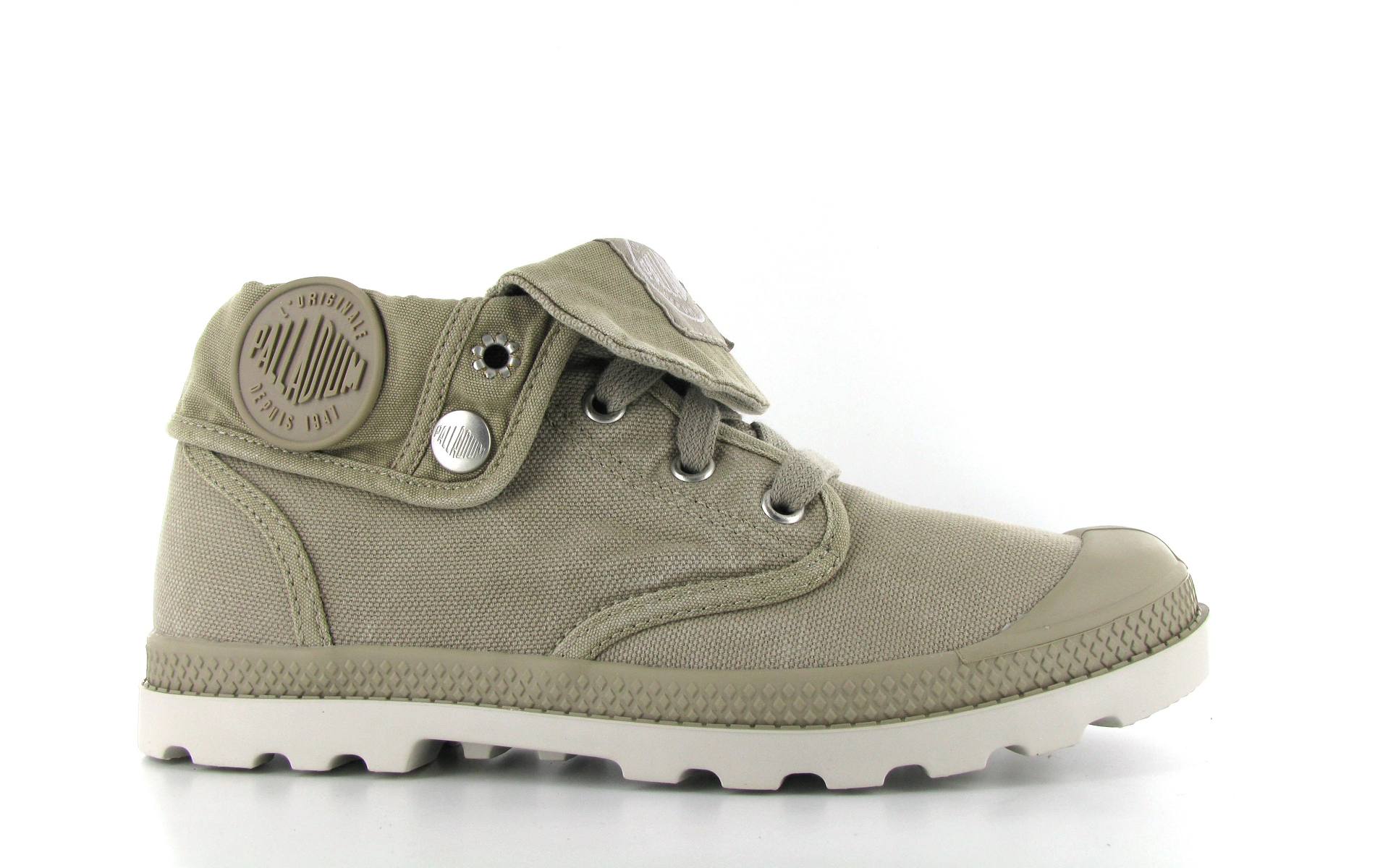 palladium baggy beige