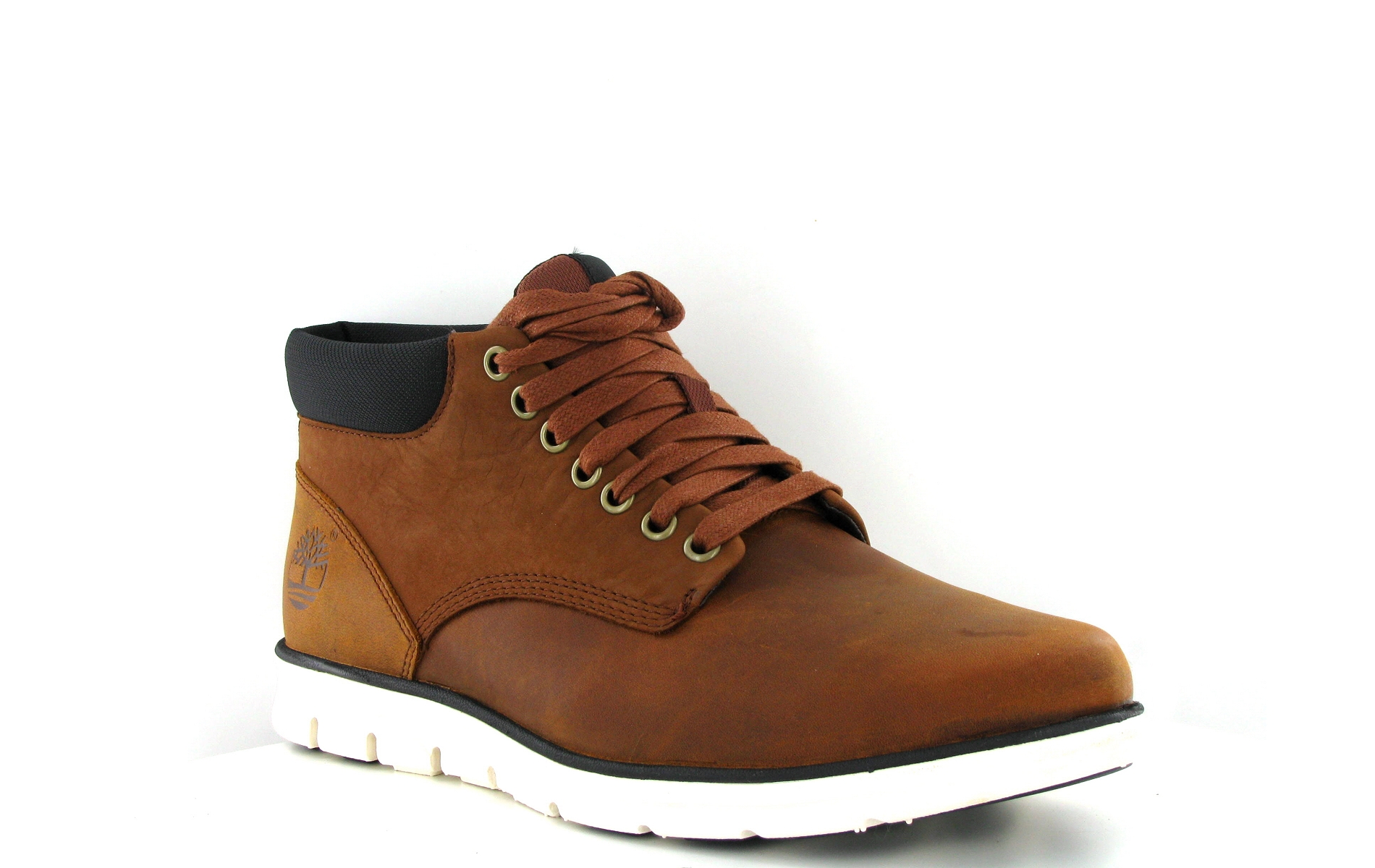 timberland chukka leather boots