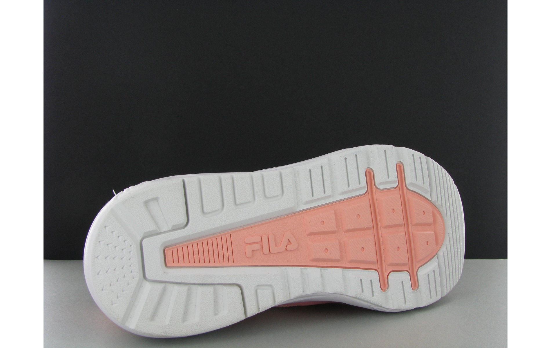fila flag runner