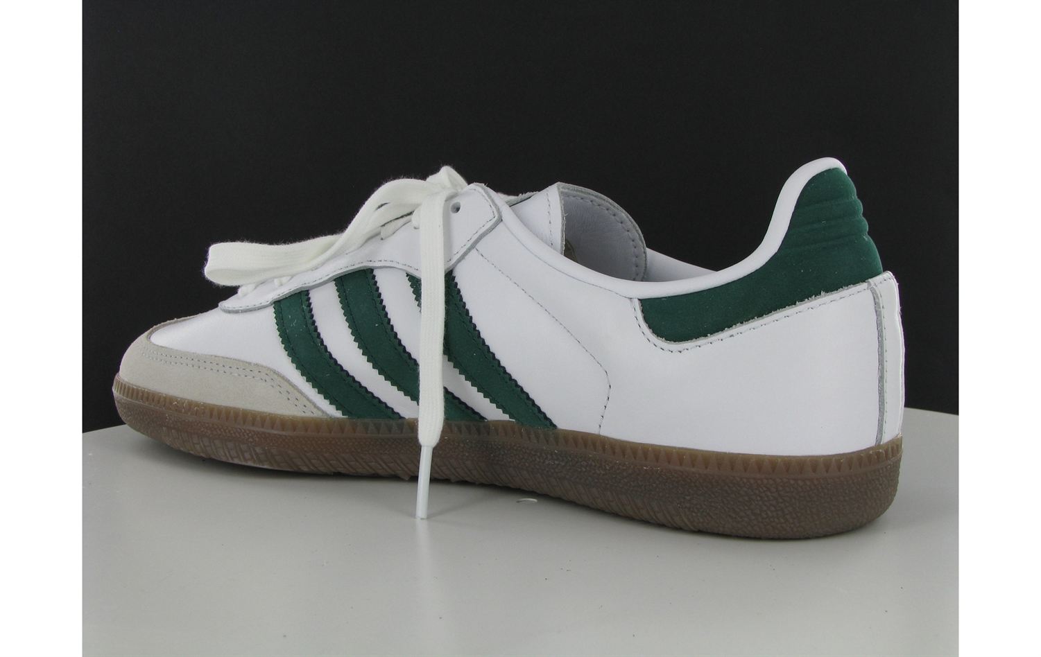 Adidas samba og vert