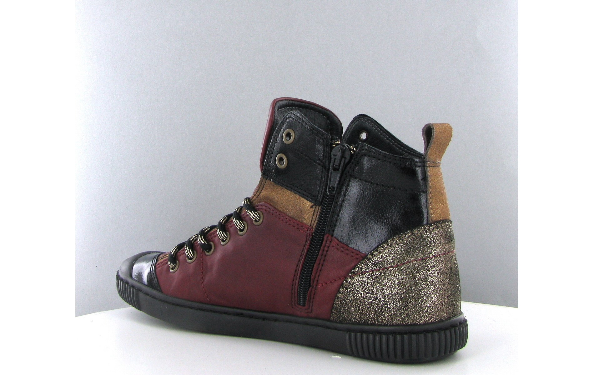 pataugas banjou marron