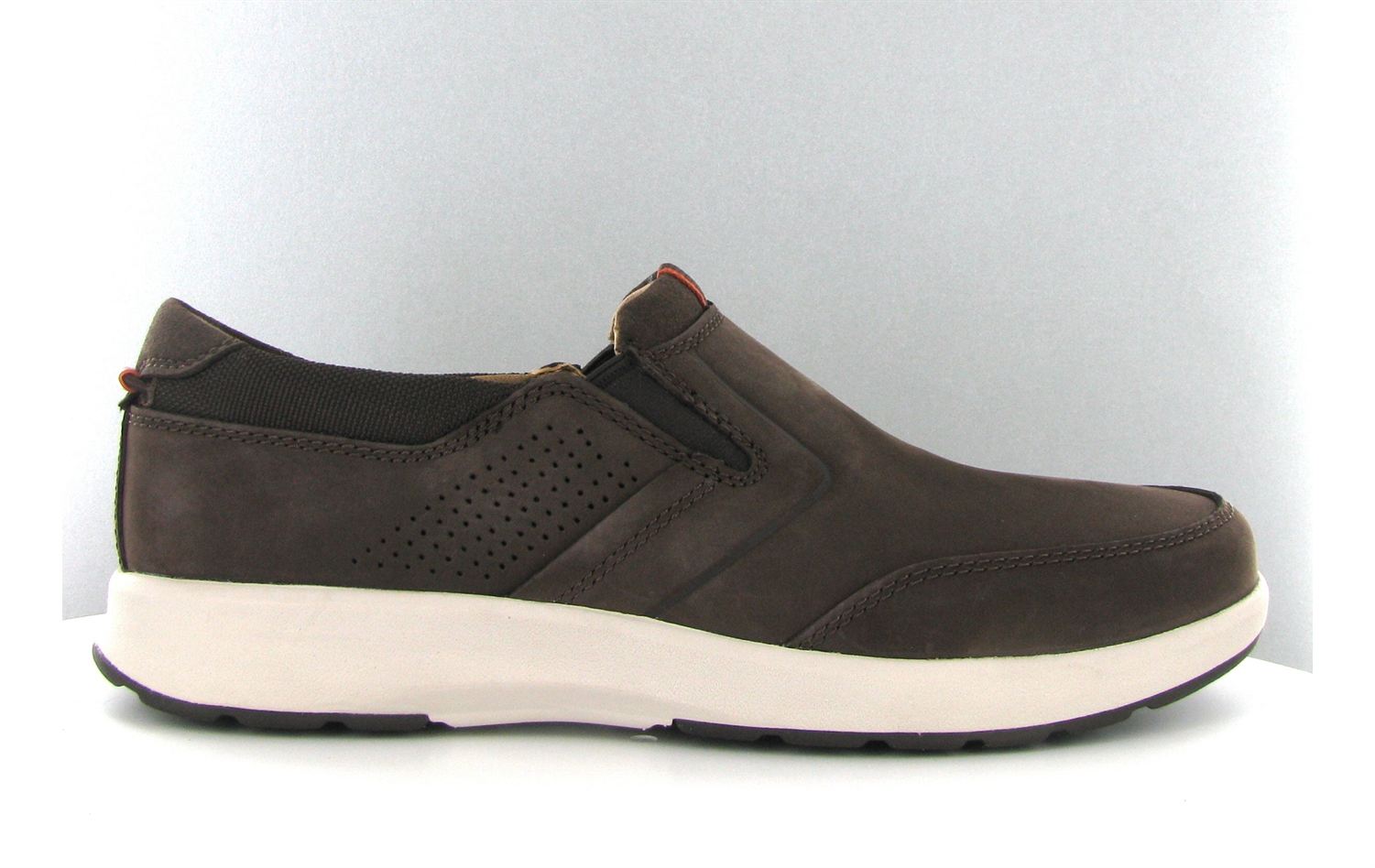 clarks un trail step