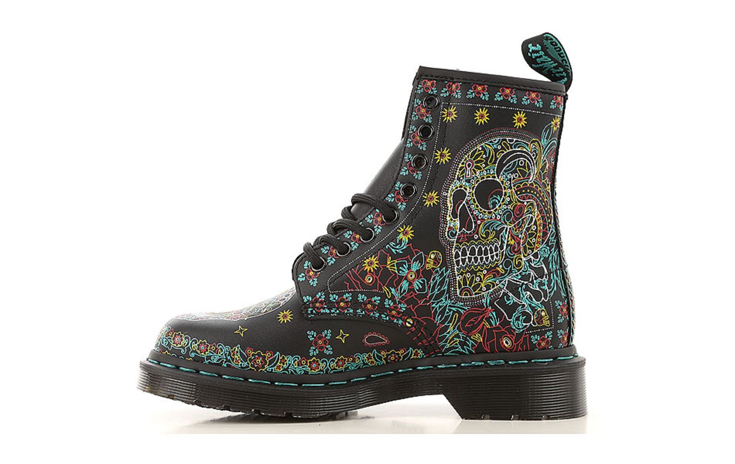 doc martens femme tete de mort