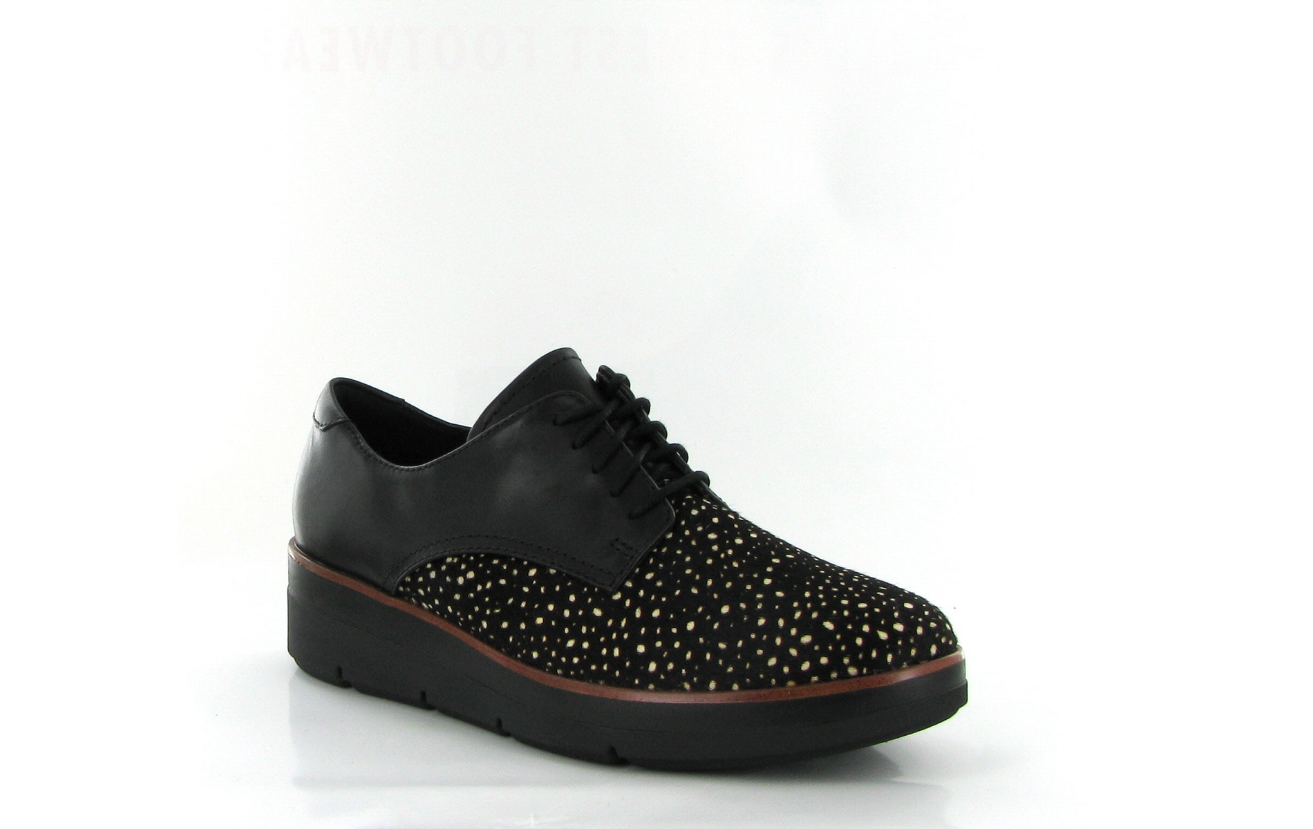 shaylin clarks